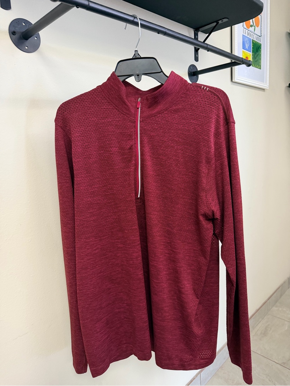 lululemon athletica Men's Half-Zip Sweater in Burgundy Red